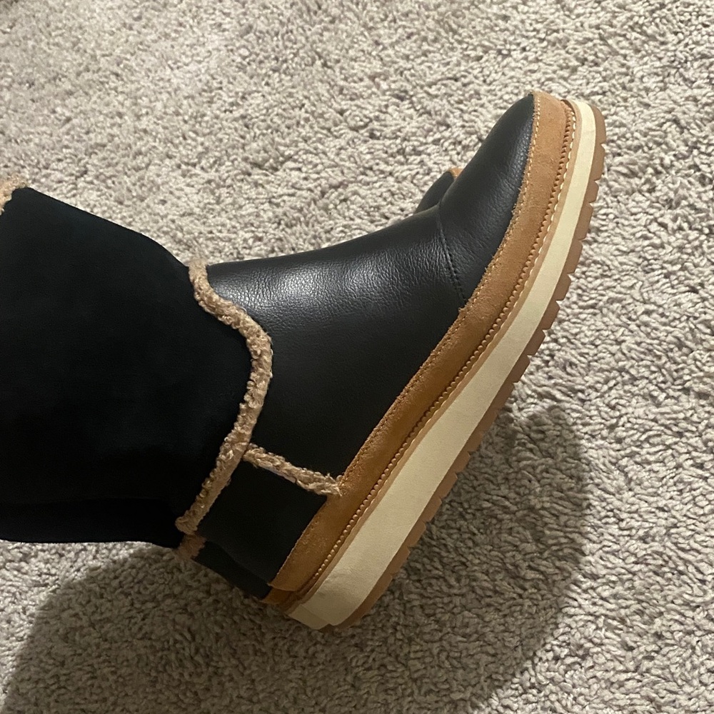 Tom's Makenna Leather Boots - Picture 5 of 7